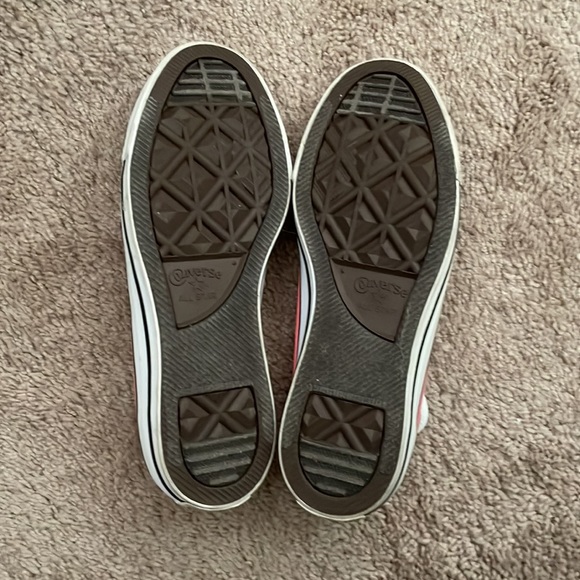 Converse - Picture 2 of 5